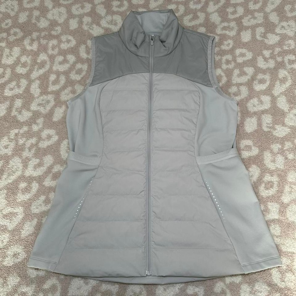 Lululemon Down for It All Vest Grey Size 12 Puffer Insulated Reflective F7
